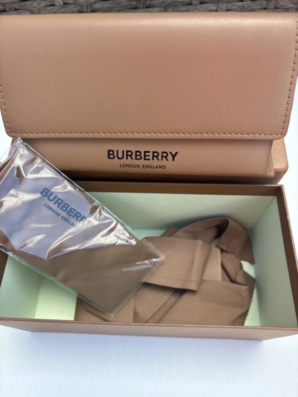 Burberry authentic sunglasses